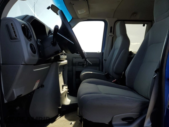 2014 Ford Econoline Cargo with VIN 1FMNE3BL0EDA57875, listed as a Copart auction lot 51648615 with 250,398 mi miles and Clean Title. Bid and sale history available at DreamBid. Image 7.