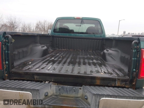 2010 Ford F-250 XL with VIN 1FTNF2B52AEA91415, listed as a IAAI auction lot 41666608 with 50,163 mi miles and . Bid and sale history available at DreamBid. Image 8.