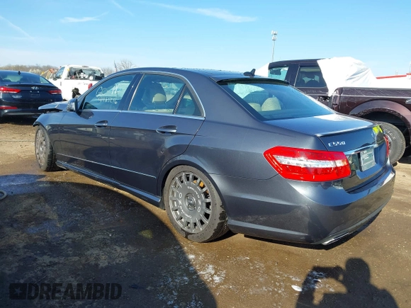 2011 Mercedes-Benz E 550 Luxury with VIN WDDHF9AB1BA506493, listed as a IAAI auction lot 41983216 with 106,071 mi miles and . Bid and sale history available at DreamBid. Image 3.