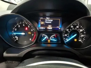 2017 Ford Escape SE with VIN 1FMCU0GD6HUE08710, listed as a Copart auction lot 51334655 with 151,800 mi miles and Salvage Title. Bid and sale history available at carsss.com. Image 9.