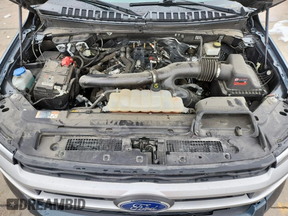2022 Ford Expedition XLT with VIN 1FMJU1HT5NEA48449, listed as a Copart auction lot 61662065 with 31,418 mi miles and Salvage title. Bid and sale history available at DreamBid. Image 12.