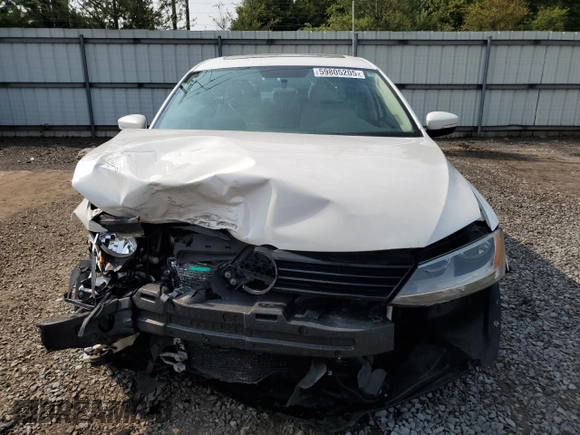 2012 Volkswagen Jetta SE with VIN 3VWDP7AJ3CM373089, listed as a Copart auction lot 59805205 with 123,345 mi miles and Salvage title. Bid and sale history available at DreamBid. Image 5.
