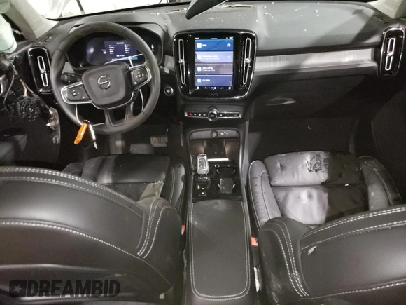 2023 Volvo XC40 Ultimate Bright Theme с VIN YV4L12UA0P2938486, выставлен на аукционе Copart как лот 42126095 с пробегом 17 218 миль миль и Списание • Salvage title. История ставок и продаж доступна на DreamBid. Изображение 8.