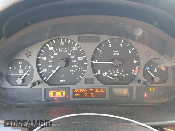 2004 BMW 3 Series 325xi with VIN WBAEP334X4PF04053, listed as a Copart auction lot 84766134 with 260,954 mi miles and Salvage Title. Bid and sale history available at carsss.com. Image 9.