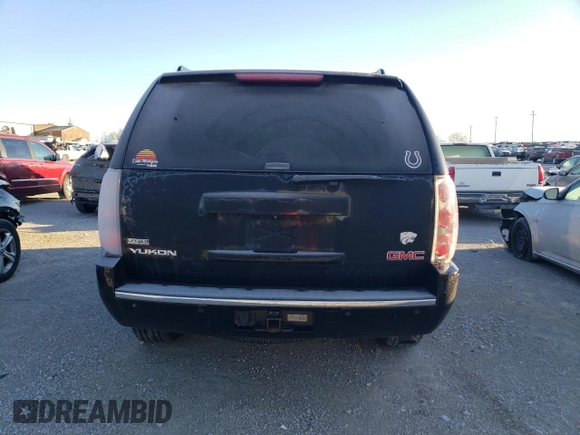 2010 GMC Yukon Denali with VIN 1GKUCEEF8AR193745, listed as a Copart auction lot 79361673 with 140,524 mi miles and Salvage Title. Bid and sale history available at carsss.com. Image 6.