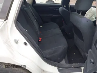 2015 Nissan Altima S z VIN 1N4AL3AP7FN380657, wystawiony jako IAAI lot #41883719 z przebiegiem 155 176 mil mil oraz . Historia ofert i sprzedaży dostępna na DreamBid. Obrazek 8.
