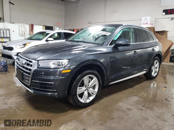 2019 Audi Q5 Premium with VIN WA1ANAFYXK2079977, listed as a Copart auction lot 46143885 with 41,468 mi miles and Salvage Title. Bid and sale history available at carsss.com. Image 1.