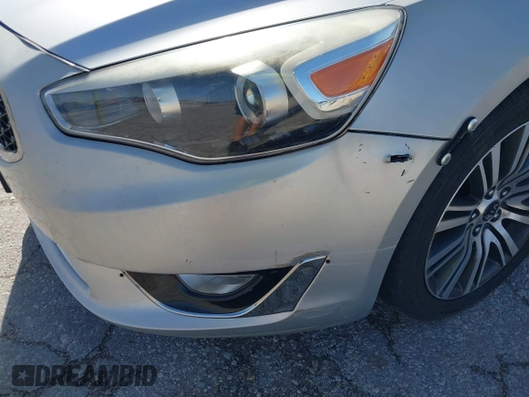 2015 Kia Cadenza Premium with VIN KNALN4D74F5173557, listed as a IAAI auction lot 41702351 with 104,087 mi miles and . Bid and sale history available at DreamBid. Image 6.