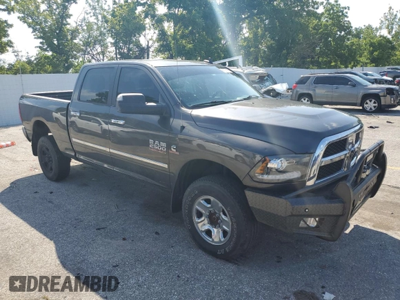 2017 Ram 2500 Big Horn with VIN 3C6UR5DL9HG700543, listed as a Copart auction lot 61017195 with 341,714 mi miles and Salvage title. Bid and sale history available at DreamBid. Image 4.