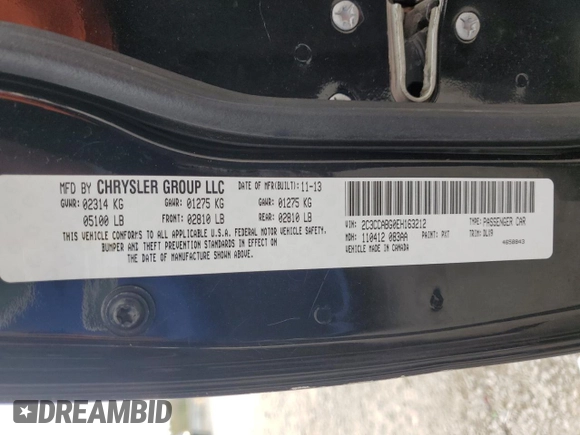 2014 Chrysler 300 S z VIN 2C3CCABG0EH163212, wystawiony jako Copart lot #52179045 z przebiegiem 167 232 mil mil oraz Nie do naprawy • Non repairable. Historia ofert i sprzedaży dostępna na DreamBid. Obrazek 12.