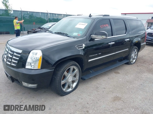 2011 Cadillac Escalade ESV Premium with VIN 1GYS4JEF6BR302370, listed as a IAAI auction lot 42519049 with 169,002 mi miles and . Bid and sale history available at DreamBid. Image 2.