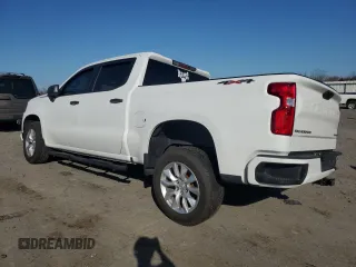 2021 Chevrolet Silverado 1500 Custom with VIN 1GCPYBEK9MZ340181, listed as a Copart auction lot 48616105 with 39,807 mi miles and Salvage Title. Bid and sale history available at DreamBid. Image 2.