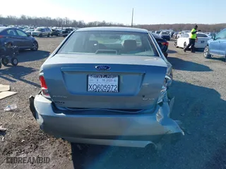 2006 Ford Fusion SE with VIN 3FAHP07116R103391, listed as a IAAI auction lot 41700991 with 115,025 mi miles. Bid and sale history available at carsss.com. Image 16.