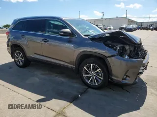 2018 Toyota Highlander Hybrid XLE with VIN 5TDJGRFH1JS045075, listed as a Copart auction lot 62717515 with 81,774 mi miles and Salvage title. Bid and sale history available at DreamBid. Image 4.