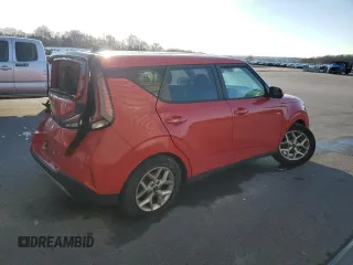 2023 Kia Soul S with VIN KNDJ23AU1P7209573, listed as a Copart auction lot 86724074 with 26,842 mi miles and Non Repairable. Bid and sale history available at carsss.com. Image 3.