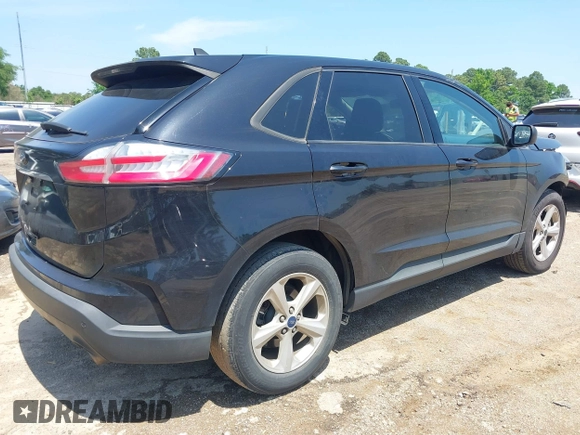 2020 Ford Edge SE with VIN 2FMPK3G95LBB57035, listed as a IAAI auction lot 42119978 with 136,428 mi miles and . Bid and sale history available at DreamBid. Image 4.