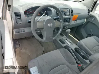 2012 Nissan Frontier S z VIN 1N6BD0CT5CC478921, wystawiony jako Copart lot #59013945 z przebiegiem 186 855 mil mil oraz Czysty tytuł • Clean title. Historia ofert i sprzedaży dostępna na DreamBid. Obrazek 8.