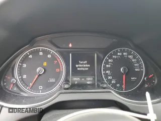 2015 Audi Q5 Premium Plus z VIN WA1LFAFP7FA137228, wystawiony jako Copart lot #62159195 z przebiegiem 135 075 mil mil oraz Szkoda całkowita • Salvage title. Historia ofert i sprzedaży dostępna na DreamBid. Obrazek 9.
