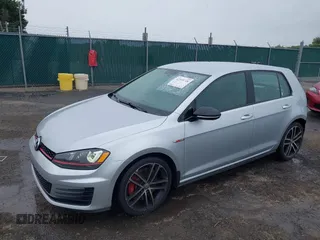 2017 Volkswagen GTI S z VIN 3VW447AU3HM053409, wystawiony jako IAAI lot #42345728 z przebiegiem 98 835 mil mil oraz . Historia ofert i sprzedaży dostępna na DreamBid. Obrazek 2.