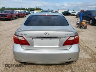 2010 Lexus LS 460 with VIN JTHBL5EF7A5092639, listed as a Copart auction lot 58069975 with 186,078 mi miles and Salvage title. Bid and sale history available at DreamBid. Image 6.