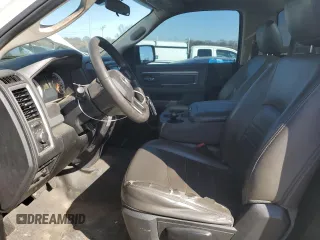 2014 Ram 1500 Tradesman z VIN 3C6JR7DGXEG292874, wystawiony jako Copart lot #46284335 z przebiegiem 171 529 mil mil oraz Czysty tytuł • Clean title. Historia ofert i sprzedaży dostępna na DreamBid. Obrazek 7.