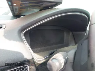 2023 Honda Civic Touring z VIN 2HGFE1F90PH309059, wystawiony jako IAAI lot #42146353 z przebiegiem Nie podano mil oraz . Historia ofert i sprzedaży dostępna na DreamBid. Obrazek 7.