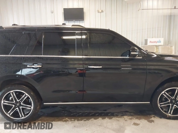 2019 Ford Expedition Limited with VIN 1FMJU1KTXKEA73156, listed as a IAAI auction lot 41549813 with 63,128 mi miles. Bid and sale history available at carsss.com. Image 14.
