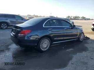 2017 Mercedes-Benz C 300 с VIN 55SWF4JB7HU188608, выставлен на аукционе Copart как лот 57176555 с пробегом 58 856 миль миль и Списание • Salvage title. История ставок и продаж доступна на DreamBid. Изображение 3.