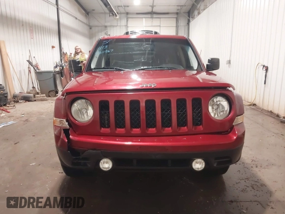 2016 Jeep Patriot Sport with VIN 1C4NJRBB0GD782440, listed as a IAAI auction lot 41311967 with 160,131 mi miles and . Bid and sale history available at carsss.com. Image 12.