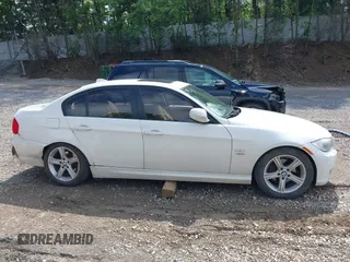 2011 BMW 3 Series 328i xDrive with VIN WBAPK5G50BNN29913, listed as a IAAI auction lot 42530235 with 206,247 mi miles and . Bid and sale history available at DreamBid. Image 13.