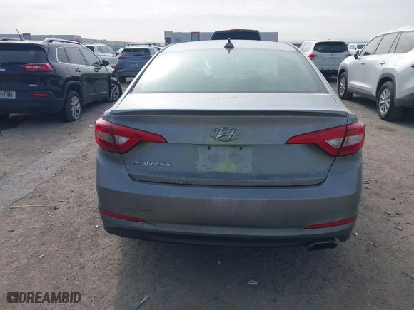 2017 Hyundai Sonata SE with VIN 5NPE24AF1HH588693, listed as a IAAI auction lot 41356233 with 1 mi miles. Bid and sale history available at carsss.com. Image 15.