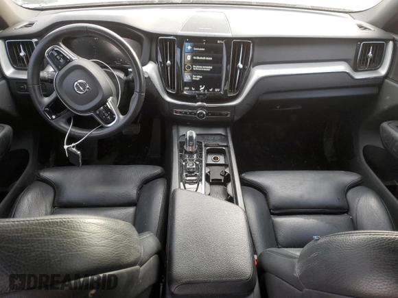 2019 Volvo XC60 z VIN LYVBR0DK2KB263803, wystawiony jako Copart lot #82622984 z przebiegiem 142 294 mil mil oraz Szkoda całkowita • Salvage title. Historia ofert i sprzedaży dostępna na DreamBid. Obrazek 8.