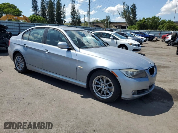2010 BMW 3 Series 328i xDrive with VIN WBAPK5C51AA647206, listed as a Copart auction lot 52139085 with 115,883 mi miles and Salvage title. Bid and sale history available at DreamBid. Image 4.
