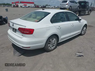 2015 Volkswagen Jetta SE с VIN 3VWD07AJ3FM282994, выставлен на аукционе IAAI как лот 42724323 с пробегом 147 448 миль миль и . История ставок и продаж доступна на DreamBid. Изображение 4.