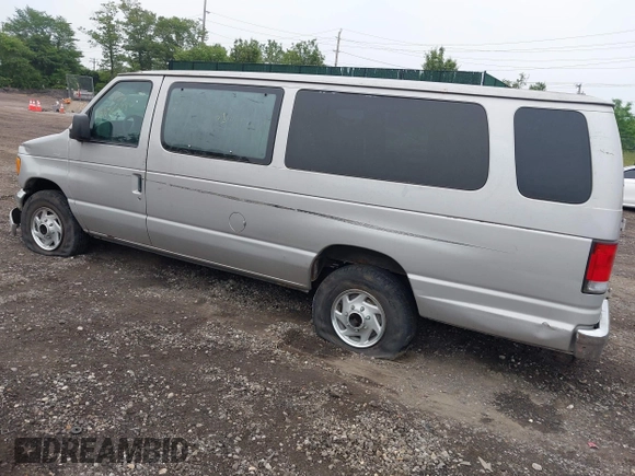 2003 Ford Econoline Passenger XL with VIN 1FBSS31L33HB64088, listed as a IAAI auction lot 42479333 with 189,428 mi miles and . Bid and sale history available at DreamBid. Image 3.