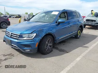 2019 Volkswagen Tiguan SE with VIN 3VV3B7AX2KM064568, listed as a IAAI auction lot 42008754 with 53,132 mi miles and . Bid and sale history available at DreamBid. Image 17.
