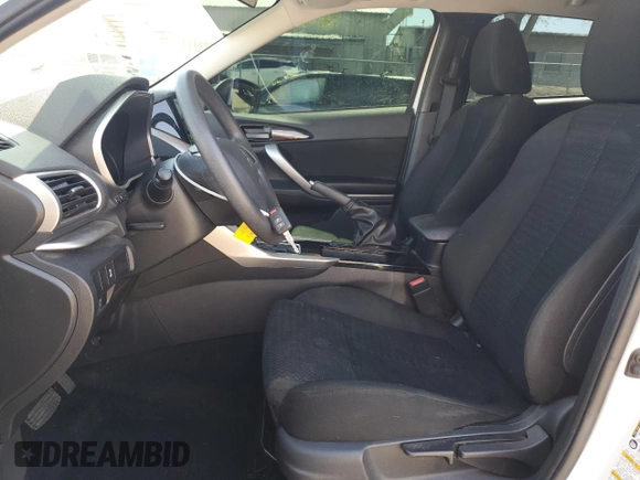 2020 Mitsubishi Eclipse Cross ES z VIN JA4AS3AA6LZ001722, wystawiony jako Copart lot #52418505 z przebiegiem 45 783 mil mil oraz Szkoda całkowita • Salvage title. Historia ofert i sprzedaży dostępna na DreamBid. Obrazek 7.