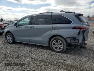 2022 Toyota Sienna XLE Woodland Edition with VIN 5TDASKFC4NS056510, listed as a Copart auction lot 50800905 with 50,102 mi miles and Salvage Title. Bid and sale history available at carsss.com. Image 2.