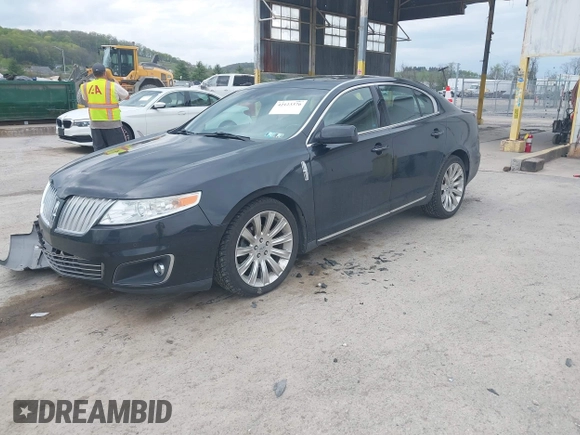 2010 Lincoln MKS w/EcoBoost with VIN 1LNHL9FT2AG614049, listed as a IAAI auction lot 42123376 with 119,276 mi miles. Bid and sale history available at carsss.com. Image 2.