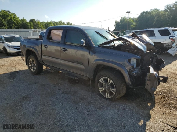 2019 Toyota Tacoma 4WD SR with VIN 5TFCZ5AN7KX207814, listed as a Copart auction lot 60751824 with 16,255 mi miles and Salvage Title. Bid and sale history available at carsss.com. Image 4.