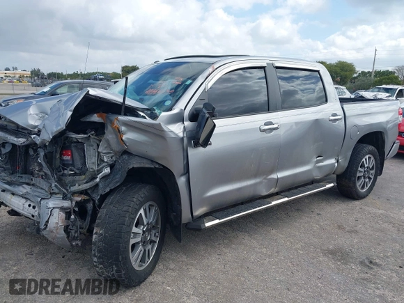 2018 Toyota Tundra 2WD SR5 with VIN 5TFGY5F14JX239984, listed as a IAAI auction lot 41948639 with 31,506 mi miles. Bid and sale history available at carsss.com. Image 6.