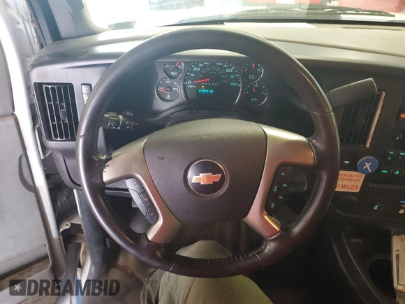 2017 Chevrolet Express Cargo z VIN 1GCWGAFF7H1248369, wystawiony jako IAAI lot #42844628 z przebiegiem 173 570 mil mil oraz . Historia ofert i sprzedaży dostępna na DreamBid. Obrazek 20.