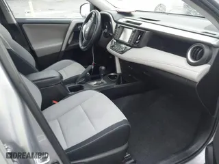 2016 Toyota RAV4 XLE with VIN 2T3WFREV7GW251931, listed as a IAAI auction lot 41906274 with 55,700 mi miles. Bid and sale history available at carsss.com. Image 5.