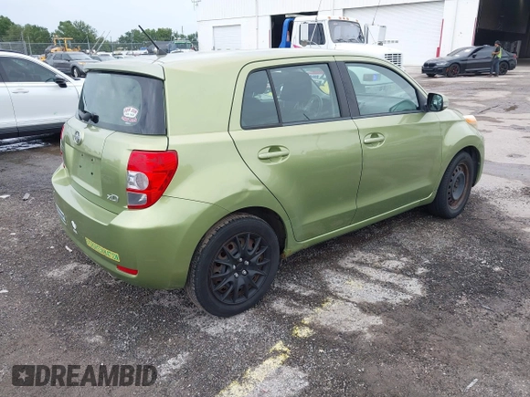 2009 Scion xD z VIN JTKKU10499J050465, wystawiony jako IAAI lot #42637879 z przebiegiem 127 188 mil mil oraz . Historia ofert i sprzedaży dostępna na DreamBid. Obrazek 4.