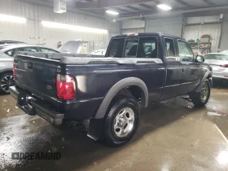 2002 Ford Ranger XL z VIN 1FTZR15E42PB26475, wystawiony jako Copart lot #42583595 z przebiegiem 272 579 mil mil oraz Szkoda całkowita • Salvage title. Historia ofert i sprzedaży dostępna na DreamBid. Obrazek 3.
