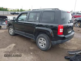 2013 Jeep Patriot Sport с VIN 1C4NJPBA7DD264798, выставлен на аукционе IAAI как лот 42327711 с пробегом 205 627 миль миль и . История ставок и продаж доступна на DreamBid. Изображение 3.