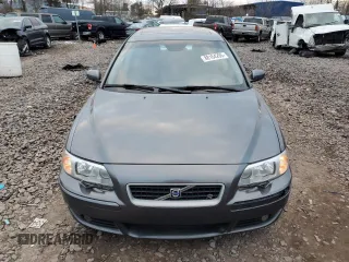2005 Volvo V70 с VIN YV1SJ527952485130, выставлен на аукционе Copart как лот 88164205 с пробегом 191 368 миль миль и Чистый • Clean title. История ставок и продаж доступна на DreamBid. Изображение 5.