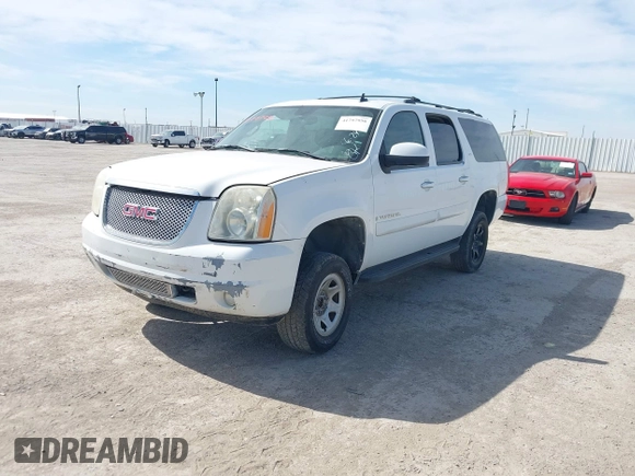 2007 GMC Yukon XL SLT with VIN 1GKFK16377J296932, listed as a IAAI auction lot 41797956 with Not Provided miles. Bid and sale history available at carsss.com. Image 2.