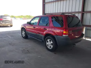 2003 Ford Escape XLT Popular 2 с VIN 1FMYU93173KC74798, выставлен на аукционе IAAI как лот 42687223 с пробегом 175 346 миль миль и . История ставок и продаж доступна на DreamBid. Изображение 3.