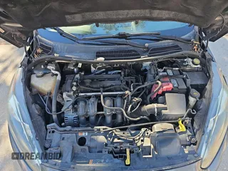 2015 Ford Fiesta SE with VIN 3FADP4BJ8FM135510, listed as a Copart auction lot 49908925 with 121,890 mi miles and Clean Title. Bid and sale history available at DreamBid. Image 7.